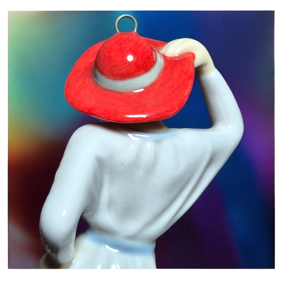 Vintage Red Hat Lady Christmas ornament Cobble Creek porcelain - Picture 7 of 7